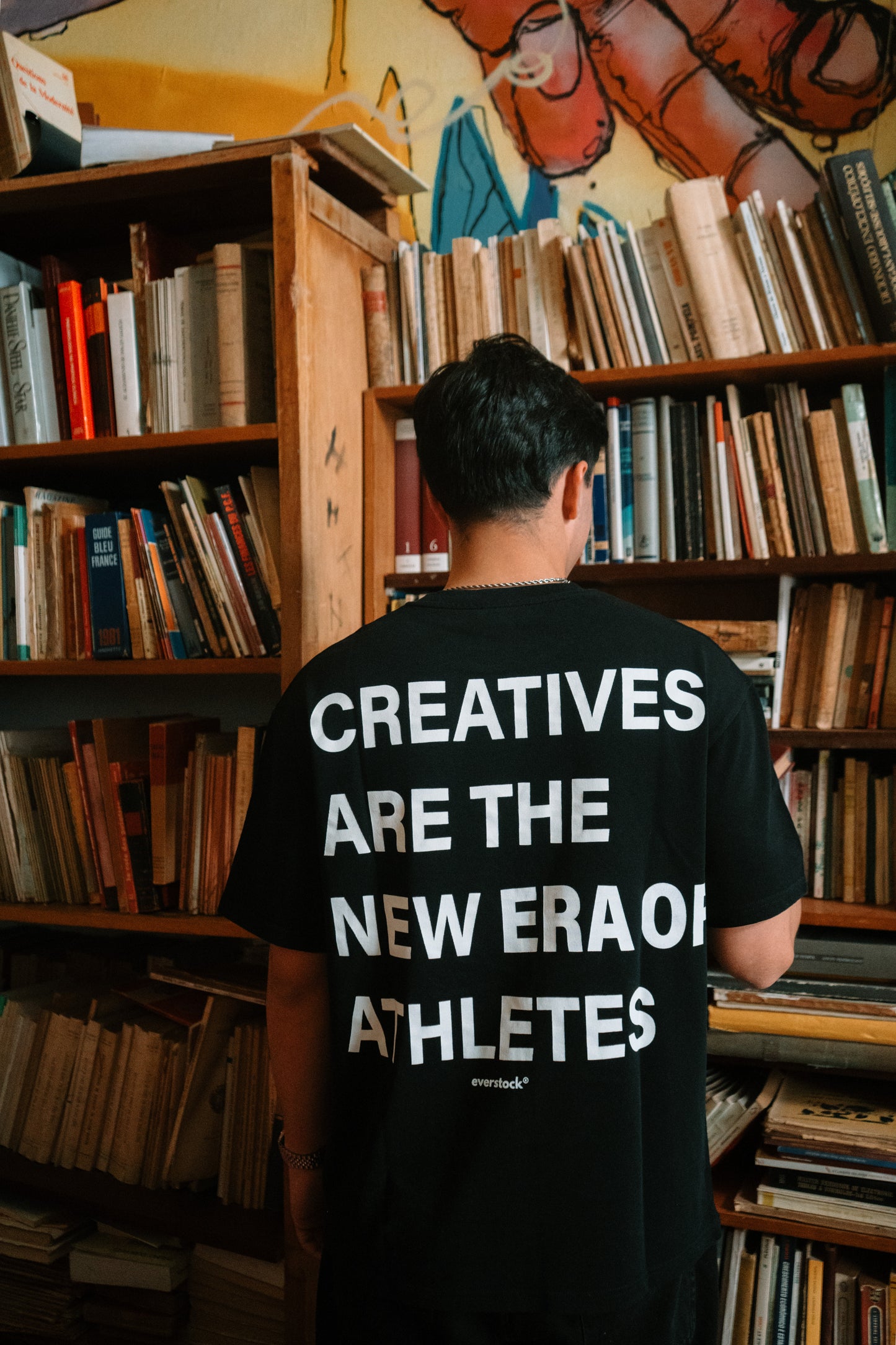 NEW ERA TEE BLACK